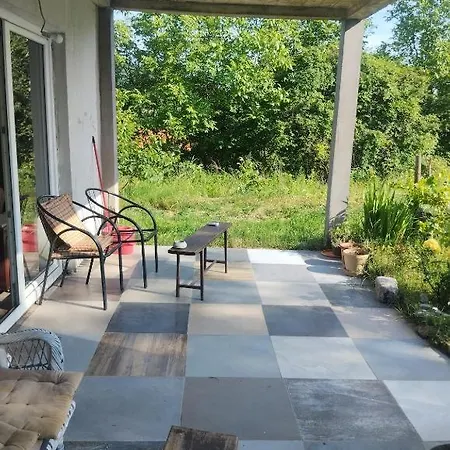 Summer House In Belgrade Villa